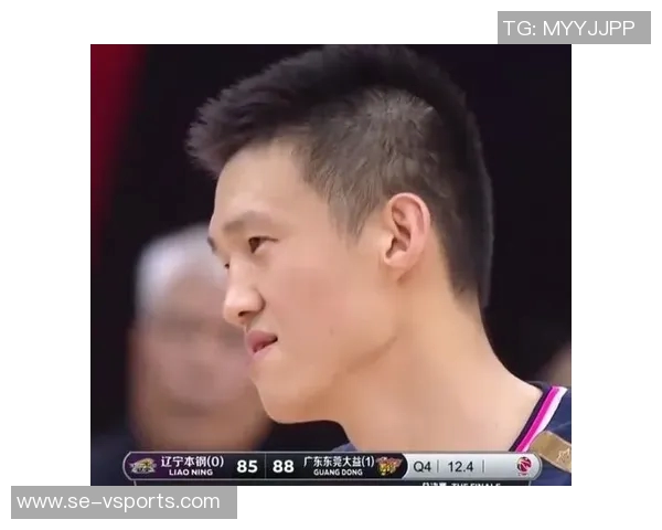 朱八退役众星送祝福周鹏回忆:一直默默地学习你 朱八退役众星送祝福周鹏回忆:一直默默地学习你