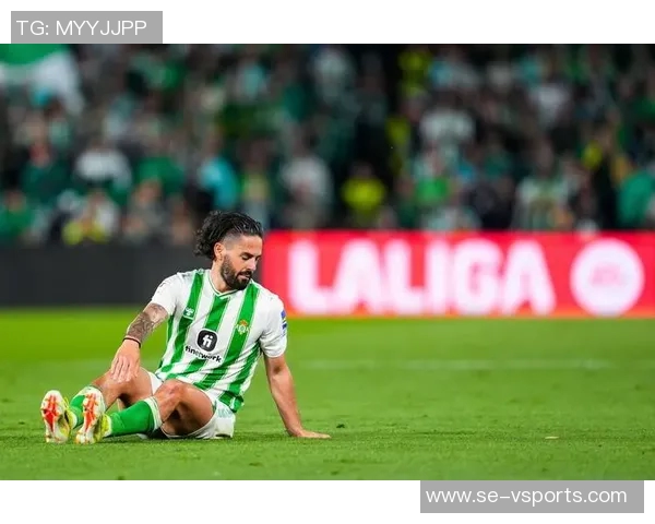 塞尔:贝蒂斯已敲定续约佩莱格里尼和伊斯科,未来几天将官宣